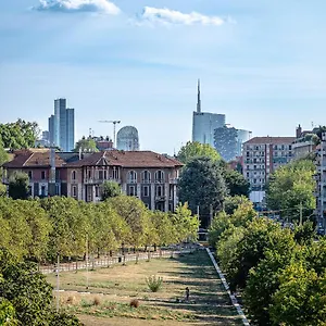 https://design-suite-in-the-heart-of-bicocca-university.italymilanhotels.net